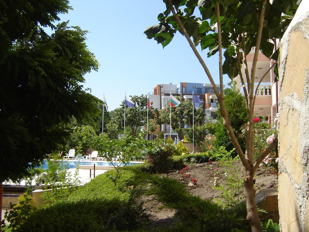 Byala Palace Apartments Exterior photo