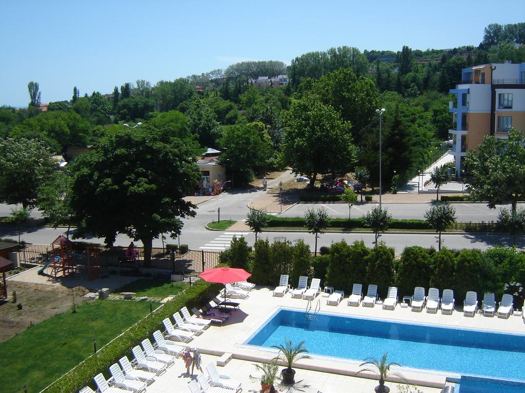 Byala Palace Apartments Exterior photo