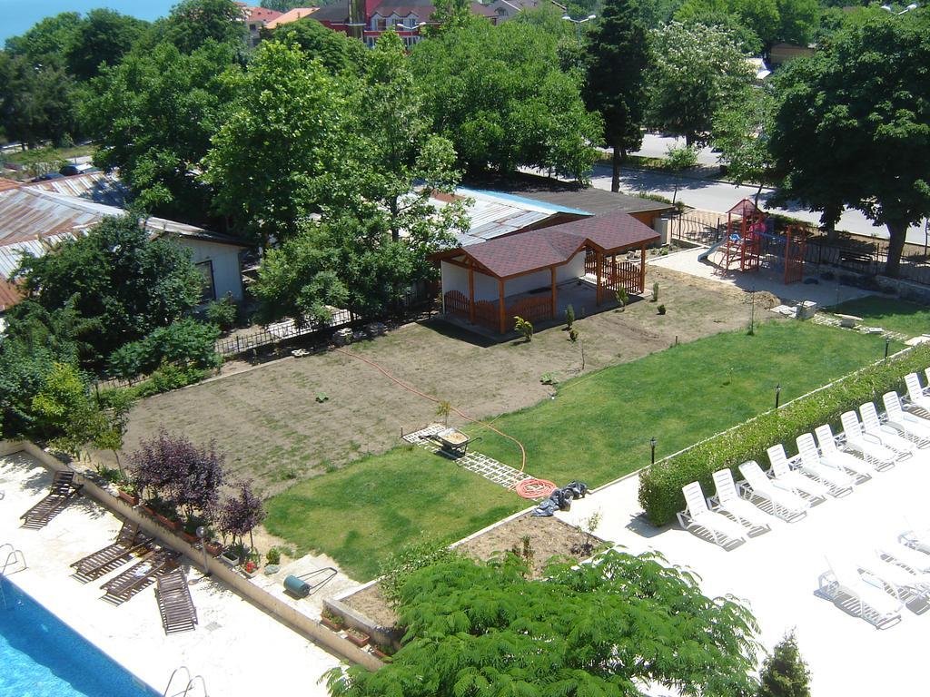 Byala Palace Apartments Exterior photo